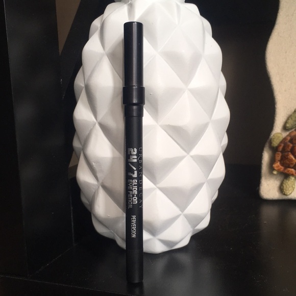 Urban Decay Other - ⭐️Urban Decay Eye primer Deluxe sample & pencil⭐️